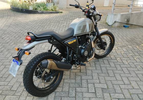 ROYAL ENFIELD SCRAM 411 ROYAL ENFIELD SCRAM 411